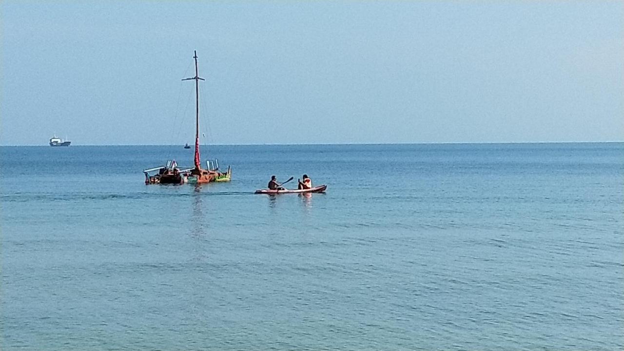 Omah Laut Bondo Jepara Margokerto Exteriér fotografie