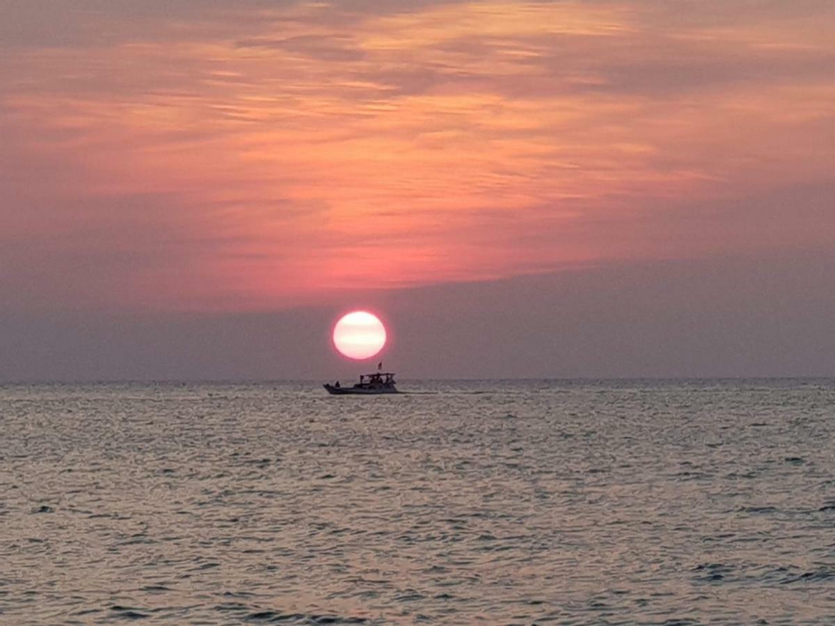 Omah Laut Bondo Jepara Margokerto Exteriér fotografie